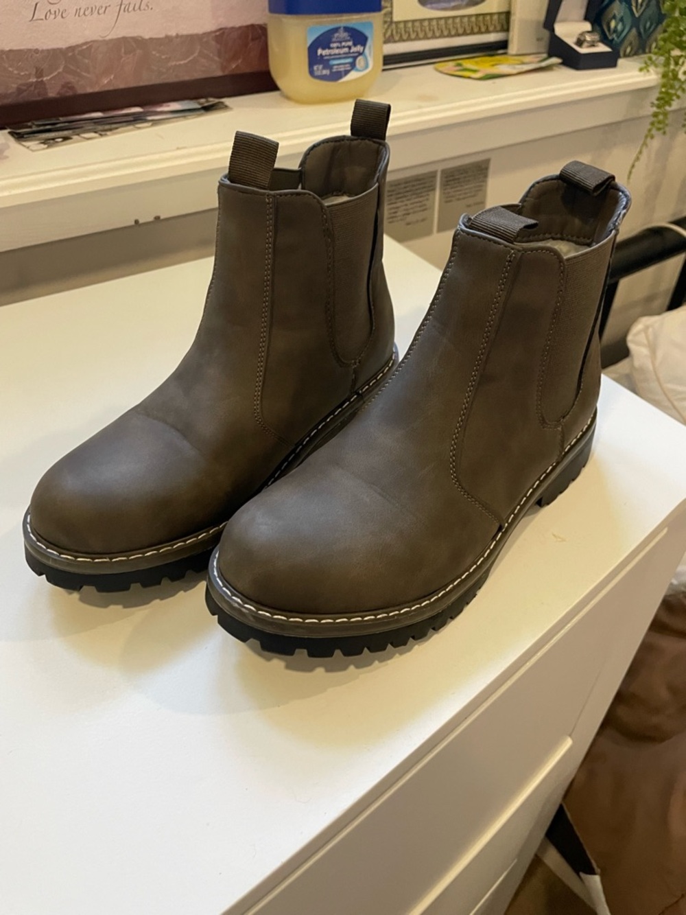 Chunky Chelsea Lug Sole Boots - Olive Brown